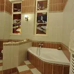 Charming Art Deco Flat شقة *